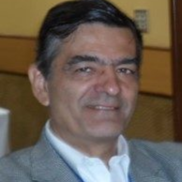 Photo of Doctor Juan Clinton Llerena Jr